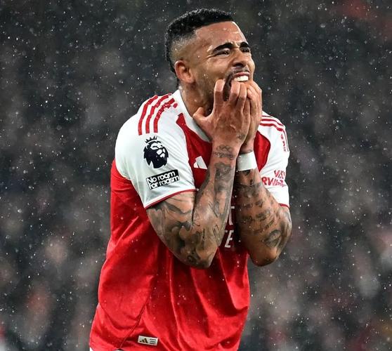 德天空:科法内并非拜仁今夏的引援目标,阿森纳关注球员情况