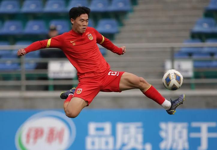 胡荷韬社媒:听见全场山呼海啸的呐喊能量瞬间加满,稳稳拿下胜利