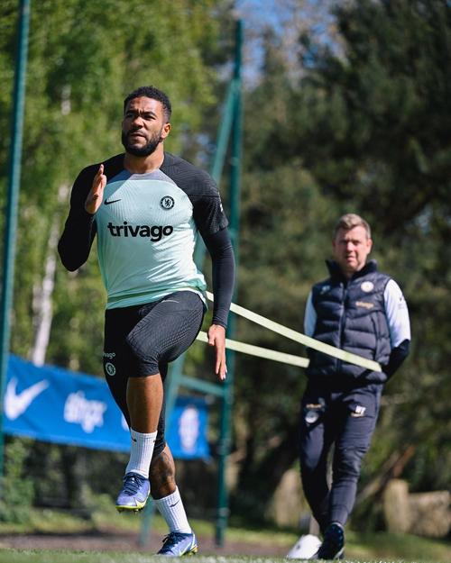 从亚马逊送货员到挑战切尔西:业余联赛走出的边锋期待足总杯圆梦