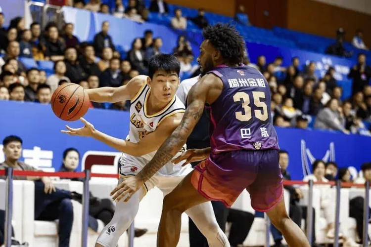 略胜一“稠”！赛前 | 明晚客场 福建男篮将对阵浙江男篮