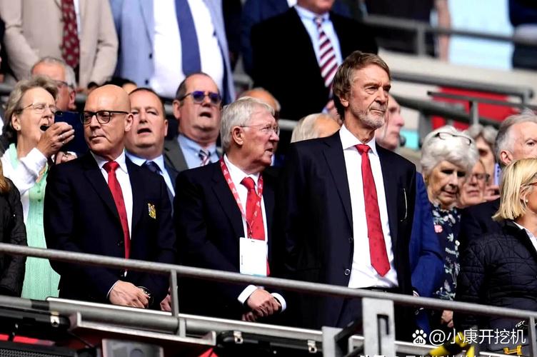 曼联前队医披露被弗格森当场解雇内幕:你违抗了我的命令,滚出去