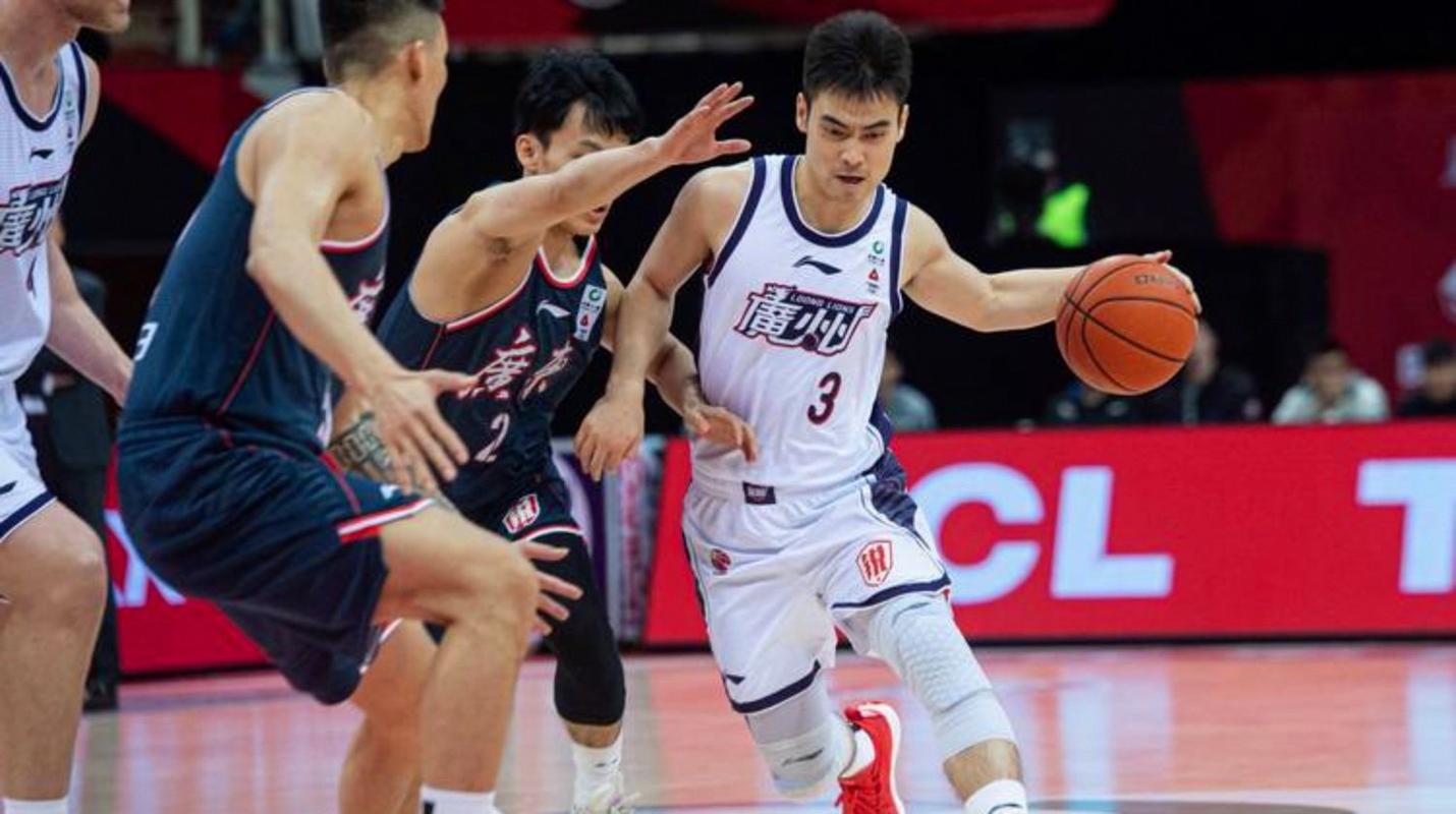 状态出色!贾明儒10中6拿下23分2板2助 正负值+20