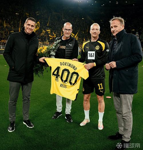 里肯:施洛特贝克和多特之间依然百分百互信 没人质疑他的忠诚