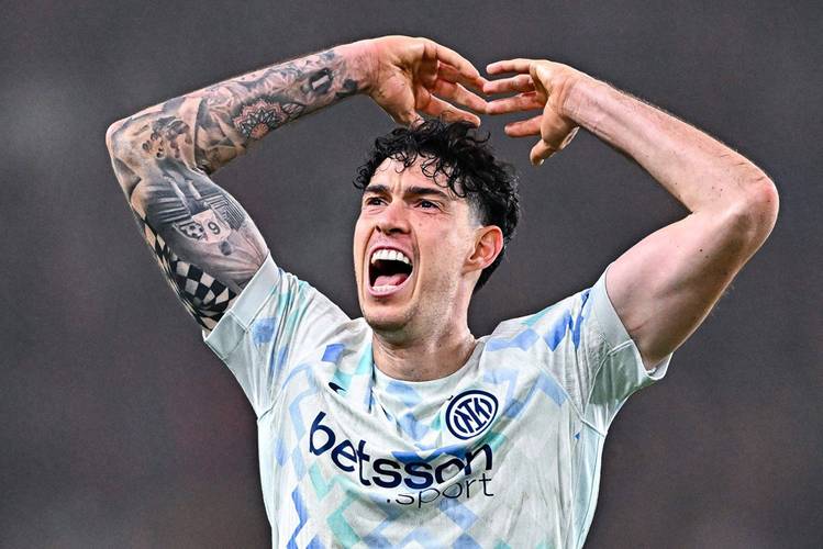 罗马诺：巴萨签下巴斯托尼决心坚定，只待与国米开启正式谈判