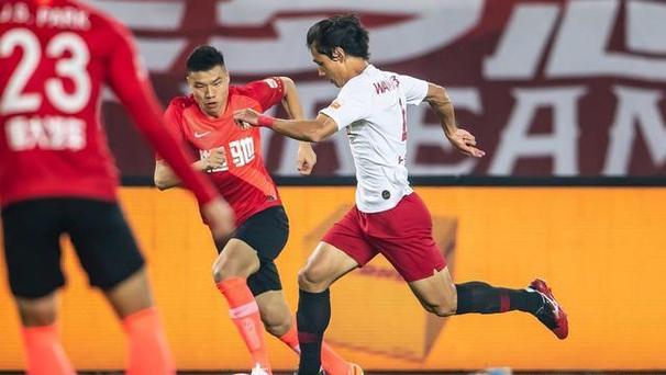 记者谈王燊超:虽然老了,但精气神经验意识光靠年轻取代不了