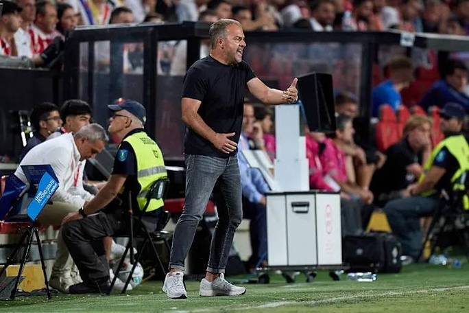 弗里克:亚马尔有些情绪,我没有什么可指责他的