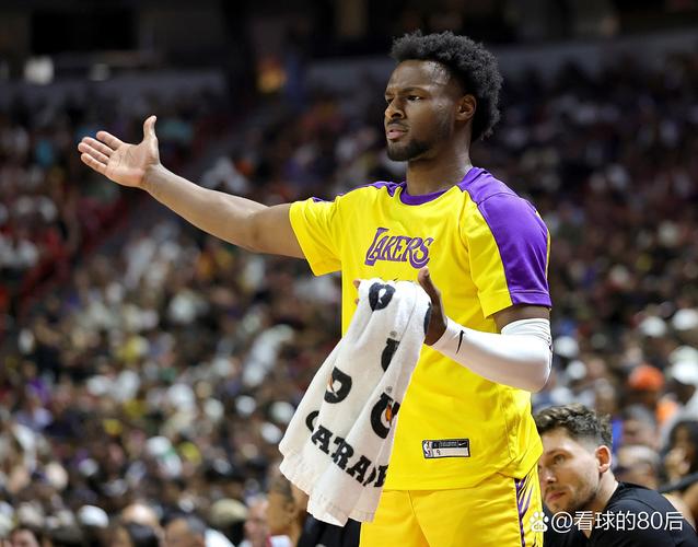 美媒:布朗尼会比打了七个赛季的锡安先拿到他的季后赛首分