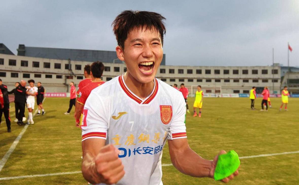 重庆铜梁龙晒向余望康复日记，队医：你是4年后国足世界杯主力