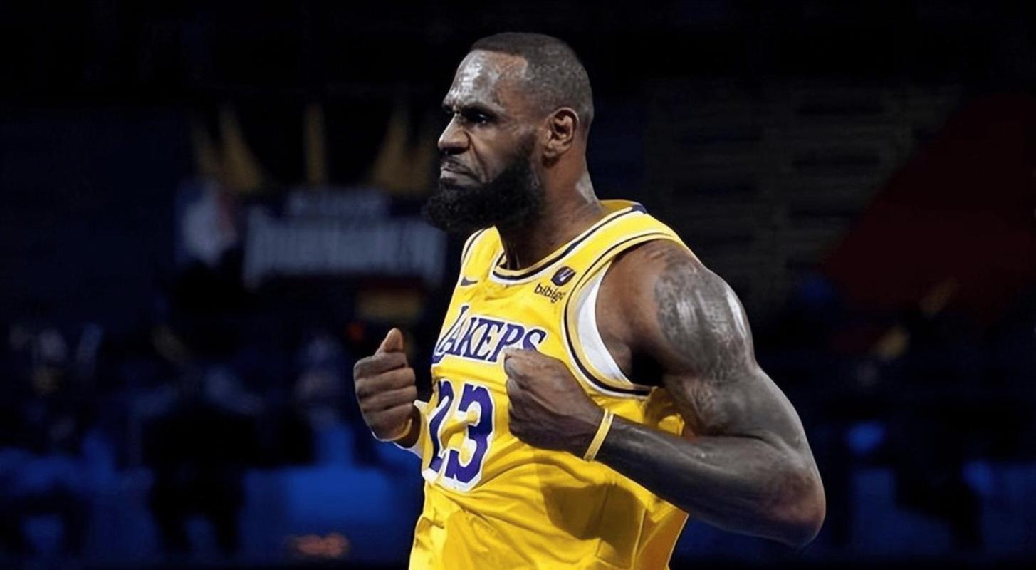 41岁了!媒体人:18年詹姆斯单核带这支湖人过首轮都悬 何况现在