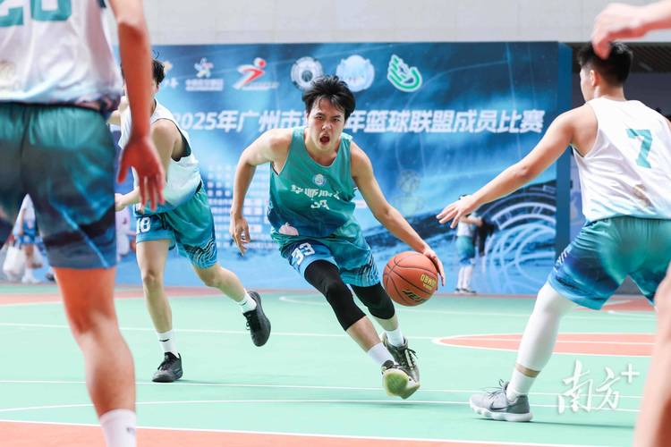 青春逐梦 燃动广安——2026年中国国青男篮热身赛广安站火热开赛