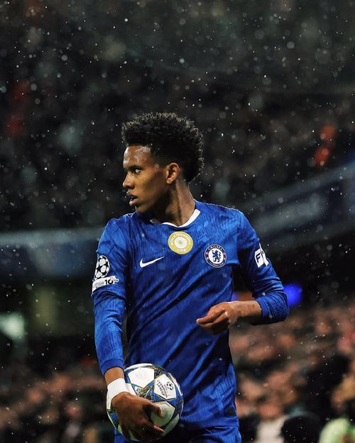 埃斯特旺各赛事参与11粒进球,本赛季英超U20球员首人