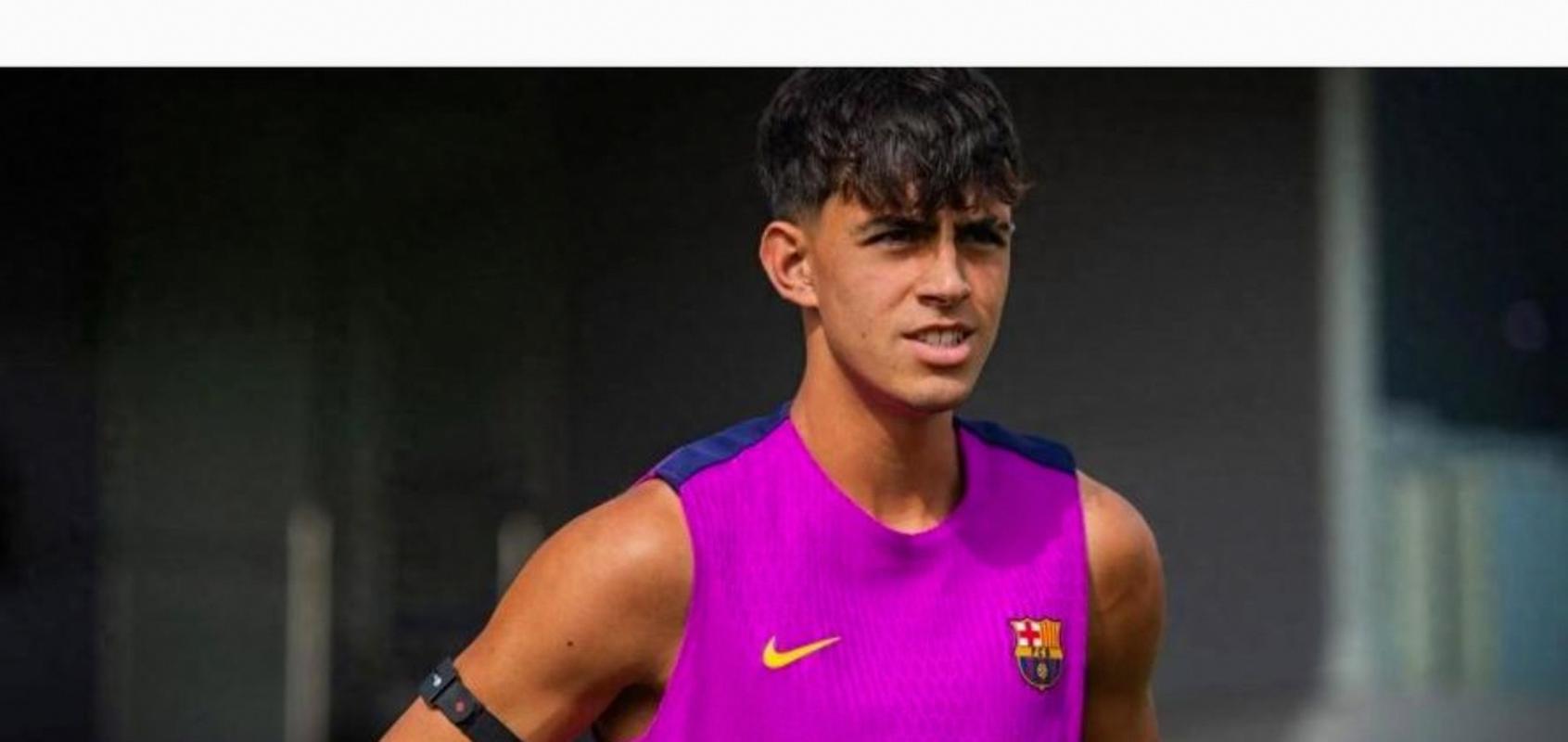 巴萨跟队:贝尔纳尔踝关节韧带轻度受伤,预计缺席10天左右