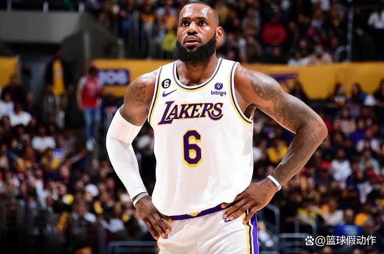 东里缺席！老詹：要有“下一个人顶上”的心态 尽管东里不可代替