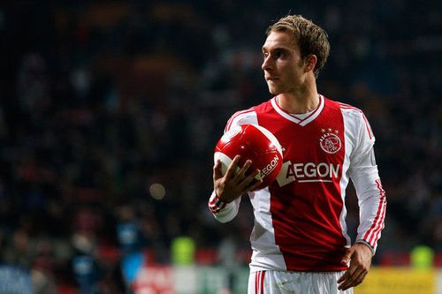 每体:皇马后防线问题重重,去年夏天大手笔引援收效甚微