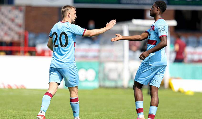 鲍文：扳平比分之后仍然落败令人痛苦，我为罚丢点球道歉