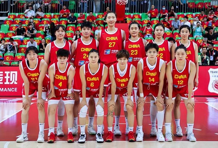 三人女篮亚洲杯三四名决赛:中国队20-15击败日本队夺得铜牌