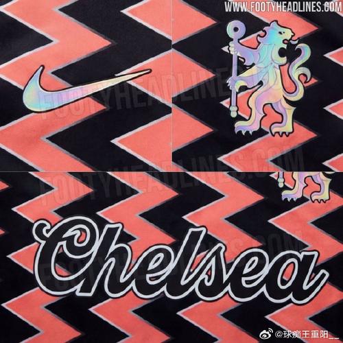 切尔西下赛季主场球衣谍照：采用黄色狮子队徽，正面有队徽暗纹