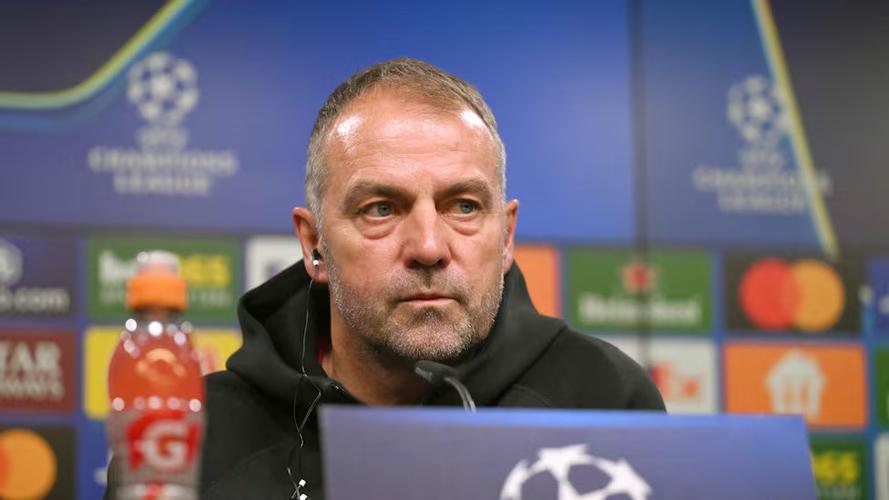 阿斯：奥尔莫踢伪九为进攻注入更强活力，弗里克安排绝非一时兴起