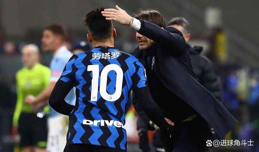 都体：国米球员赛前开会，劳塔罗呼吁队友们放松并专注于俱乐部