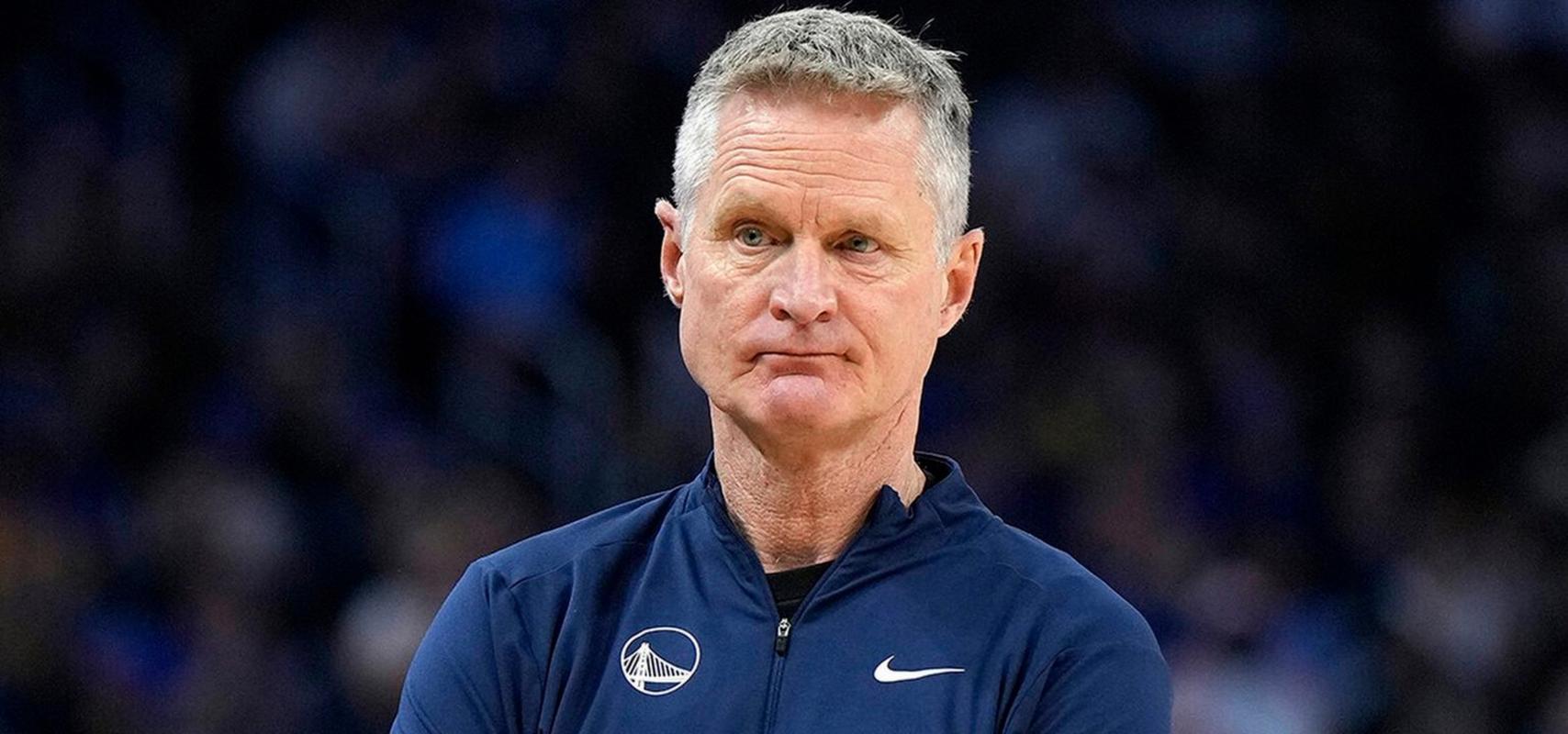 科尔谈不叫暂停:更想在混乱中寻找对位 不给对手布置防守的机会