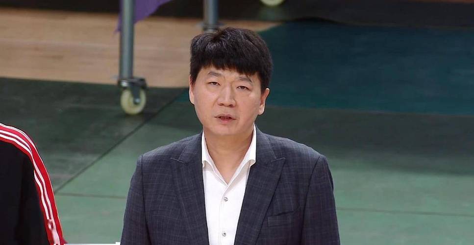 杜锋:邱彪把山东队带得不错 我们队也有三个伤病 球队很困难