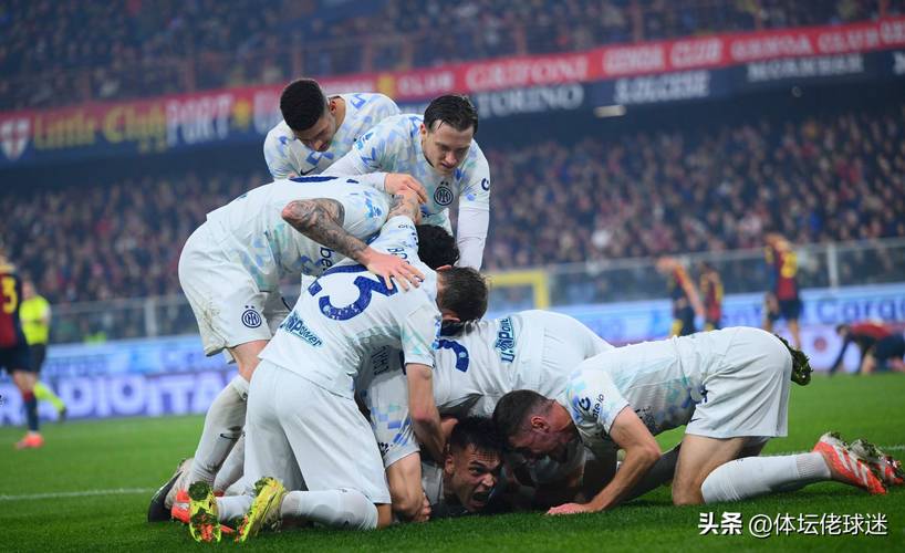 复出双响!劳塔罗晒滑跪庆祝照:很高兴重返球场,和队友并肩作战