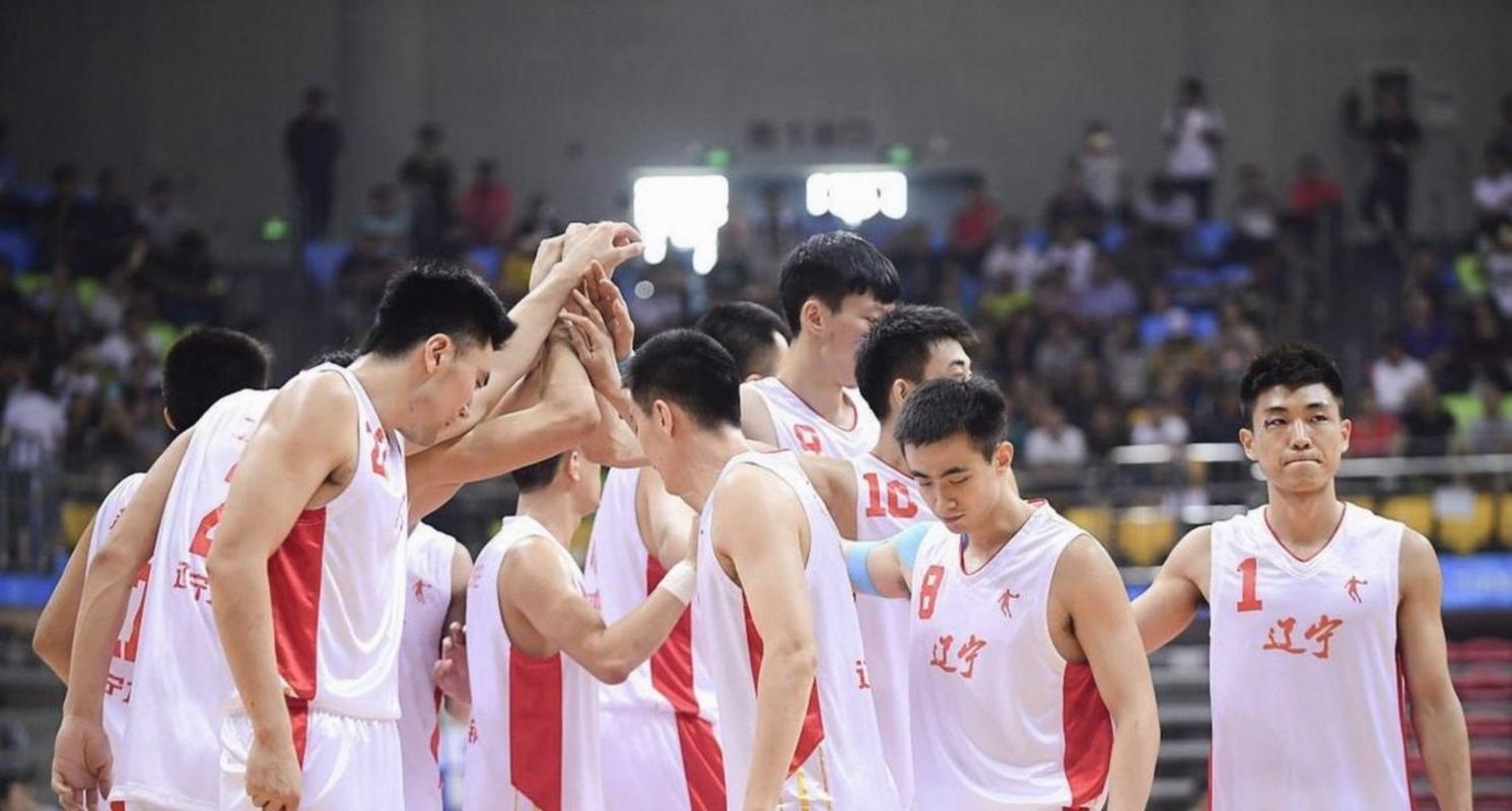 豹跳如雷!福建男篮官方社媒晒明晚客场挑战辽宁预热海报