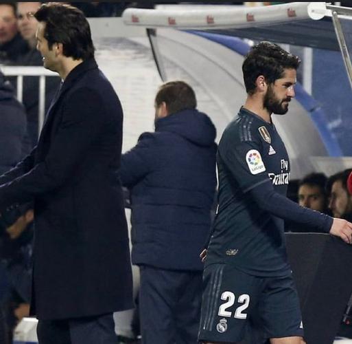 马卡：伊斯科回复进展顺利，参加合练和回归赛场的日子越来越近了