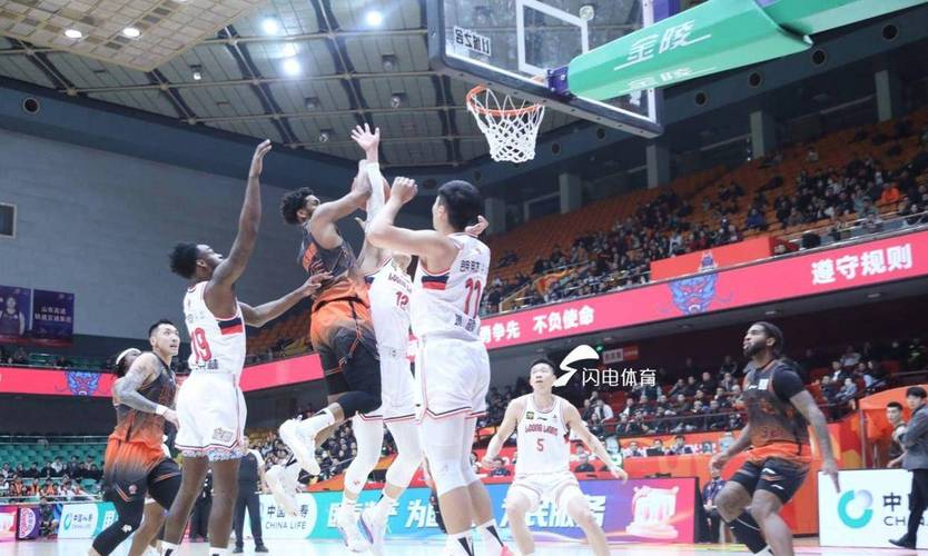 珀塞尔:上一场大比分输球后 全队此役都非常专注 要再接再厉