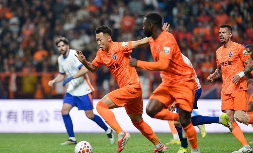 【直播吧】中超第4轮最佳：费利佩当选！生日夜替补上演帽子戏法