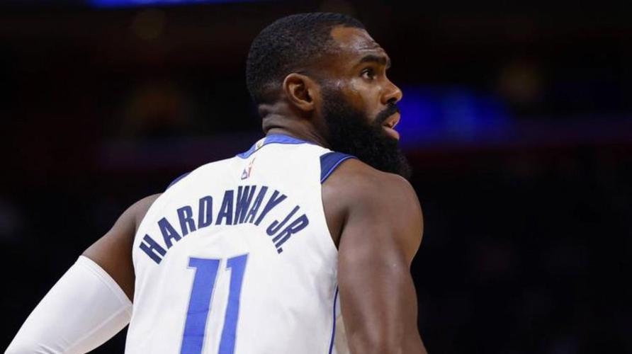 今天又鬼了！小哈达威替补23分钟&正负值-24 7中1&三分5中1