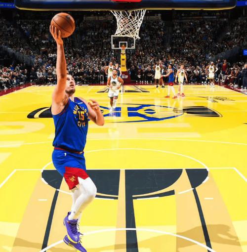 约基奇:马龙会在北卡大学做得非常出色 他教球员用正确方式打球