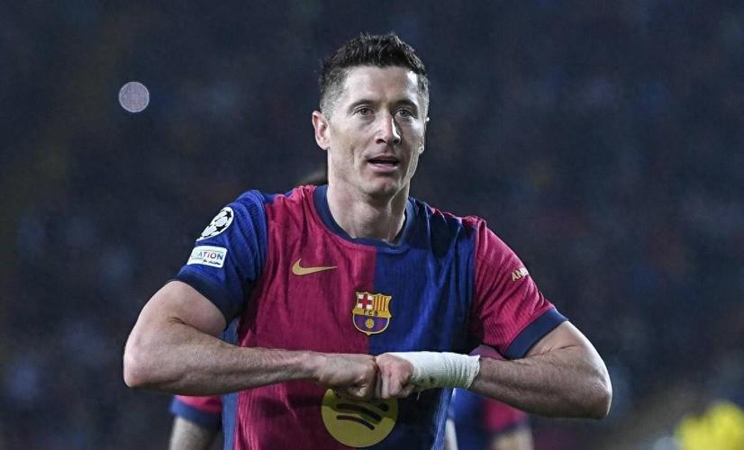 世体:本赛季西甲莱万打进12球,首发6球替补6球