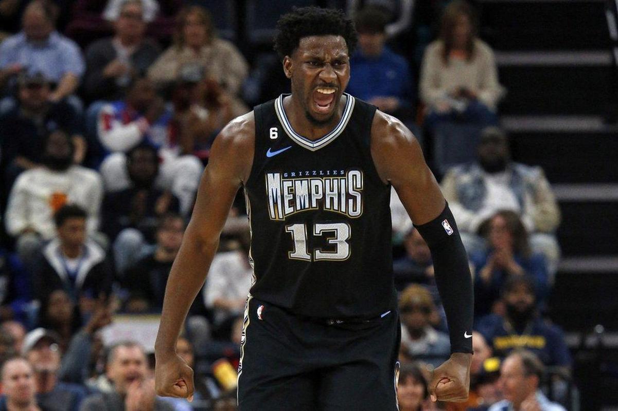 灰熊主帅:有点遗憾只是追平联盟单场三分球纪录 我为队员们骄傲