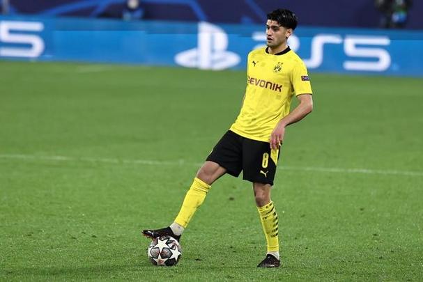 官方：法兰克福中场达胡德本赛季结束后自由身离队