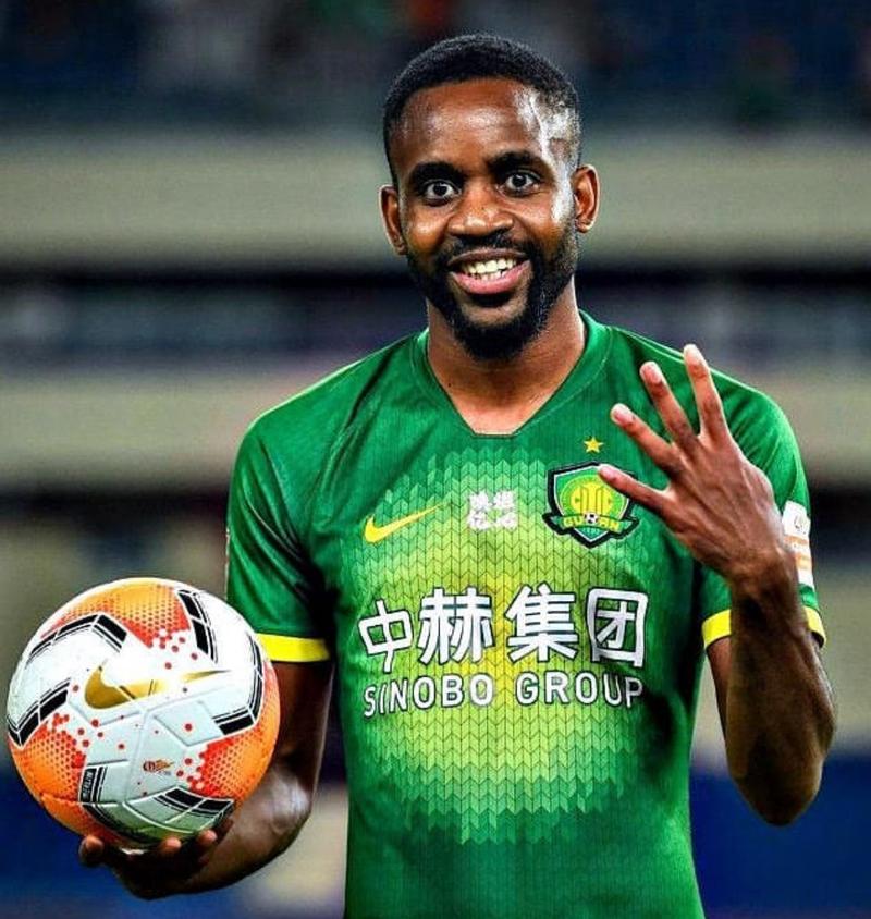 贝蒂斯主席不满巴坎布晚归：为国效力很重要，但该更有点职业精神