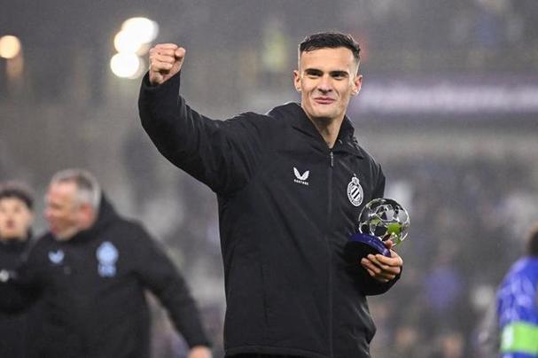 意媒:除了A·斯坦科维奇外,国米还在考虑买回门将F·斯坦科维奇