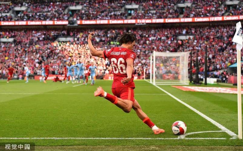 阿诺德：扳回一球对次回合比赛很重要，现在只是上半场结束