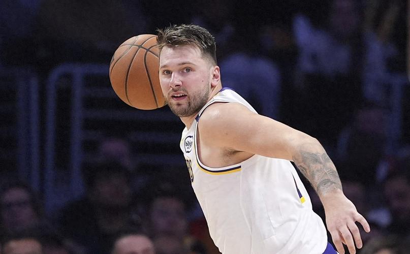 雷迪克：东契奇精神状态良好 尚不清楚会在欧洲治疗和康复多久