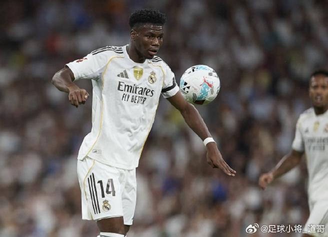 一次放倒2人染黄!琼阿梅尼称啥都没做 阿韦洛亚称不知裁判看到啥