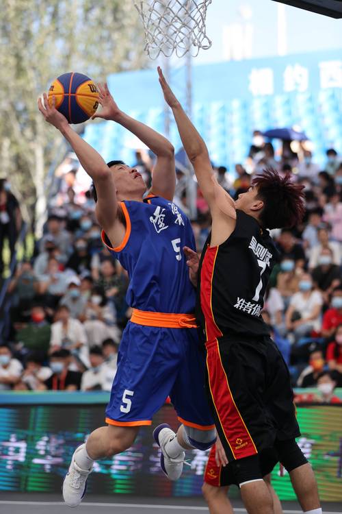 中国民航轻取沈阳体院夺东北赛区第九!班步17分 崔雍鑫14+6