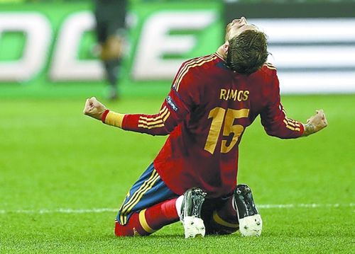 阿斯：拉莫斯不再可能以球员身份回塞维利亚，主席拒绝了他的自荐