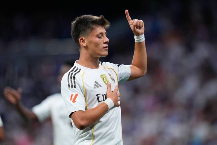 首回合皇马1-2落败!姆巴佩赛后更新快拍:一切皆有可能