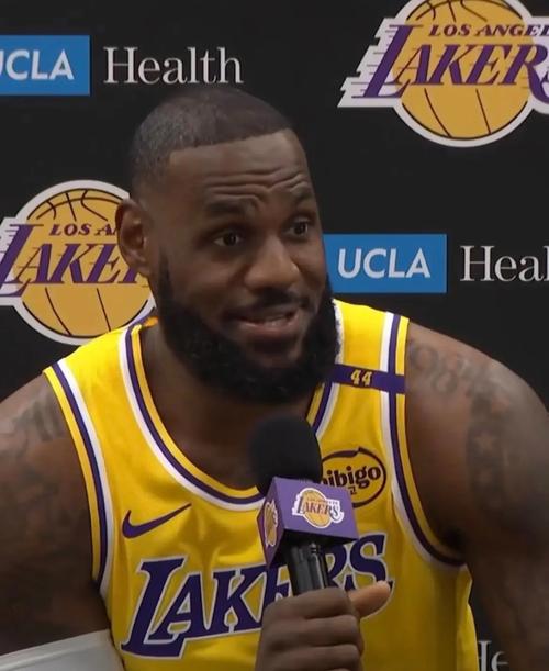 詹姆斯还需证明自己?媒体人:不 他已足够成功 只是有人说他需要