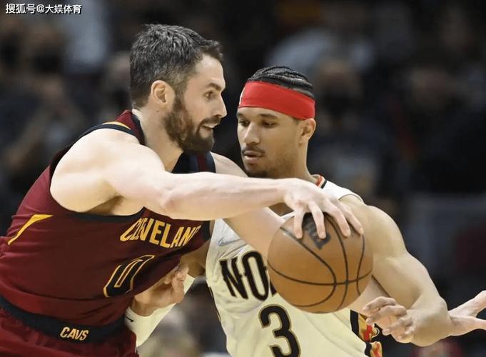 伊斯科:长期缺阵后如今终于看到一点光明 赛季末要更加团结