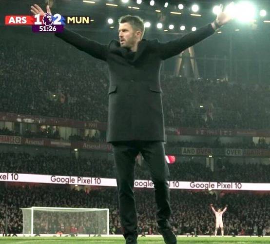 曼晚:卡里克获曼联更衣室力挺,转正的可能性越来越大