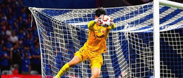 姚浩洋:和王钰栋是好友他很难射进我的球门 国际偶像是库尔图瓦