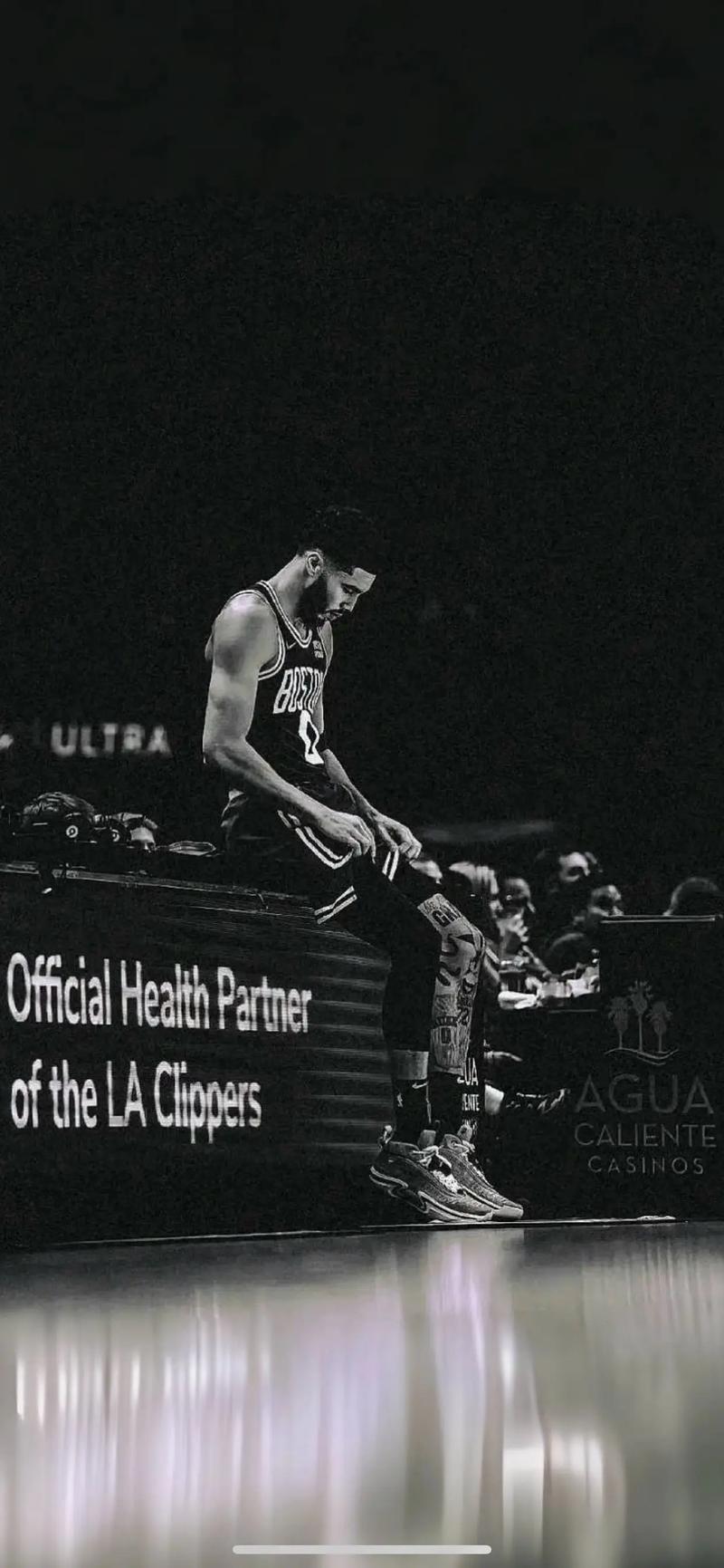 塔图姆:沃尔什随时做好了出场准备 他为我们改变比赛走势