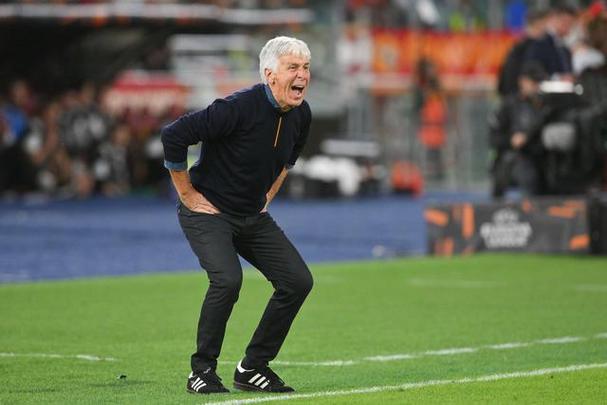 博涅克:我认为加斯佩里尼带得不错,罗马现在不能内部争吵