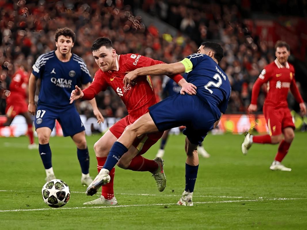 超强个人能力打进1球！官方：K77当选2-0战胜利物浦全场最佳球员